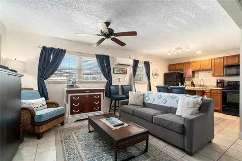 709 Gulf Way St Pete Beach FL 33706