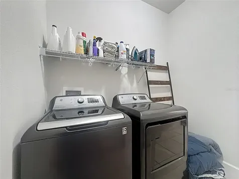 308 Buchannan Drive Davenport FL 33837