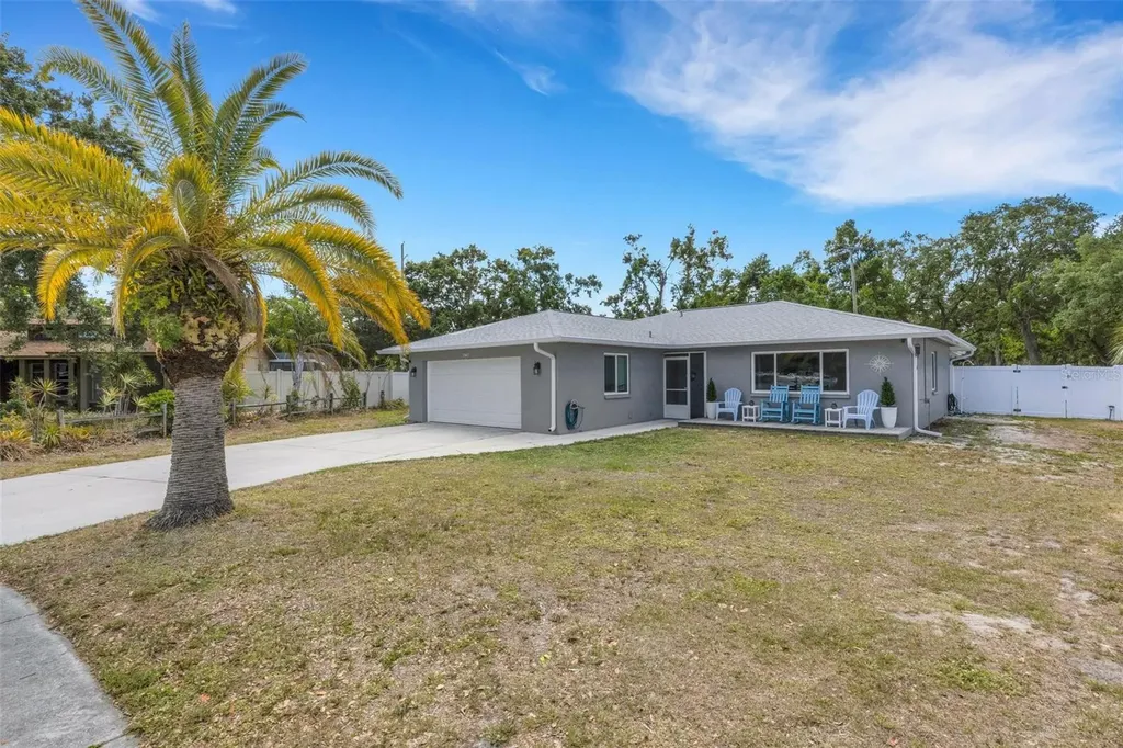 2867 Indianwood Drive Sarasota FL 34232