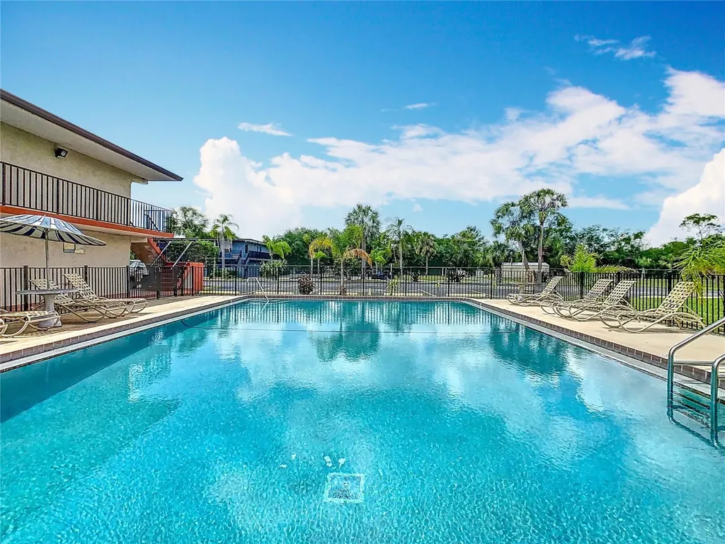 4121 W Vine Street Kissimmee FL 34741