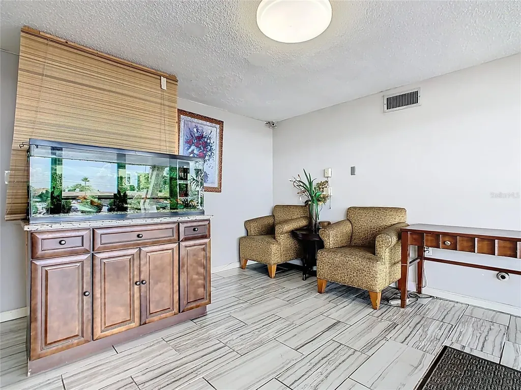 4121 W Vine Street Kissimmee FL 34741