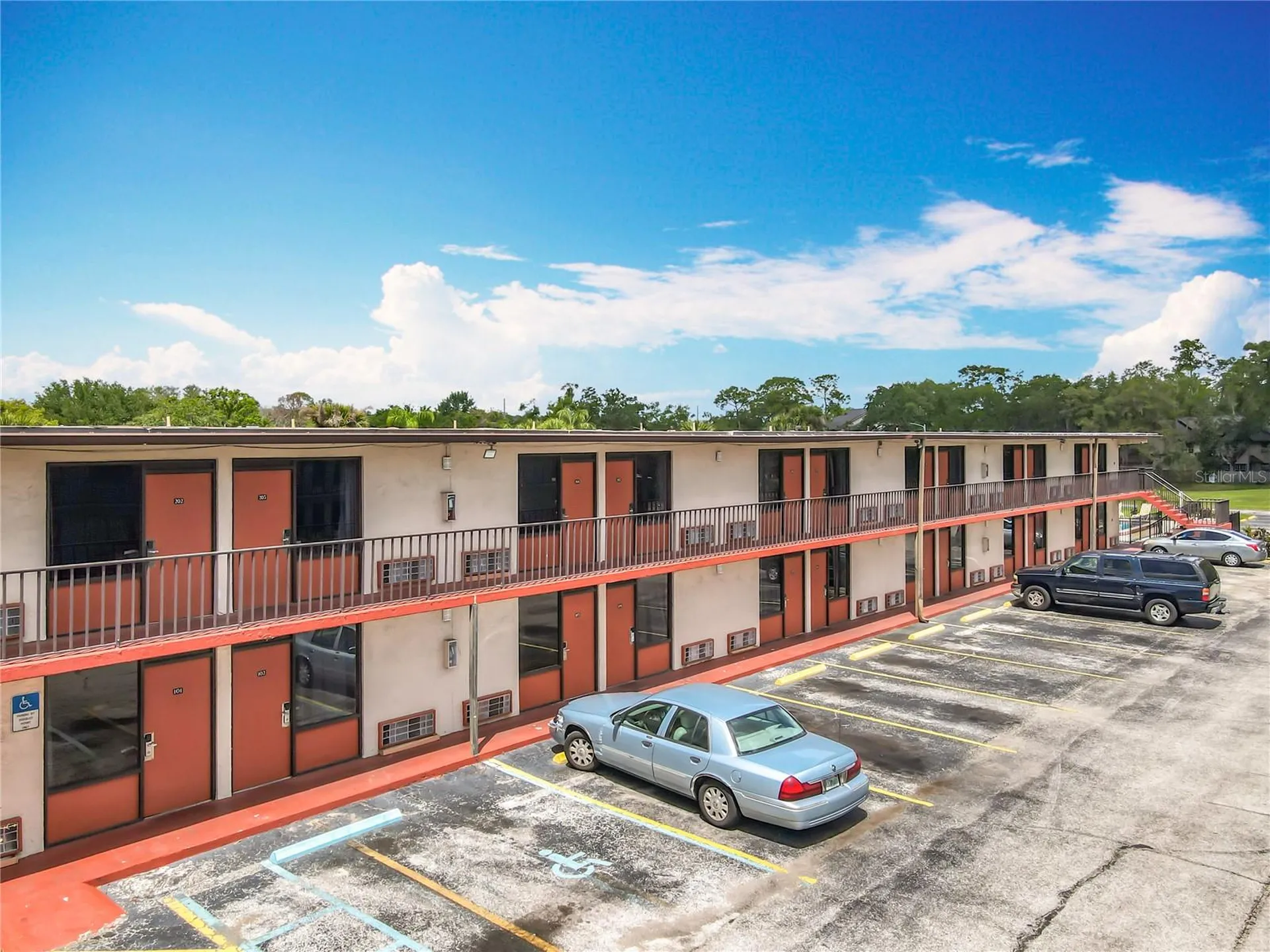 4121 W Vine Street Kissimmee FL 34741