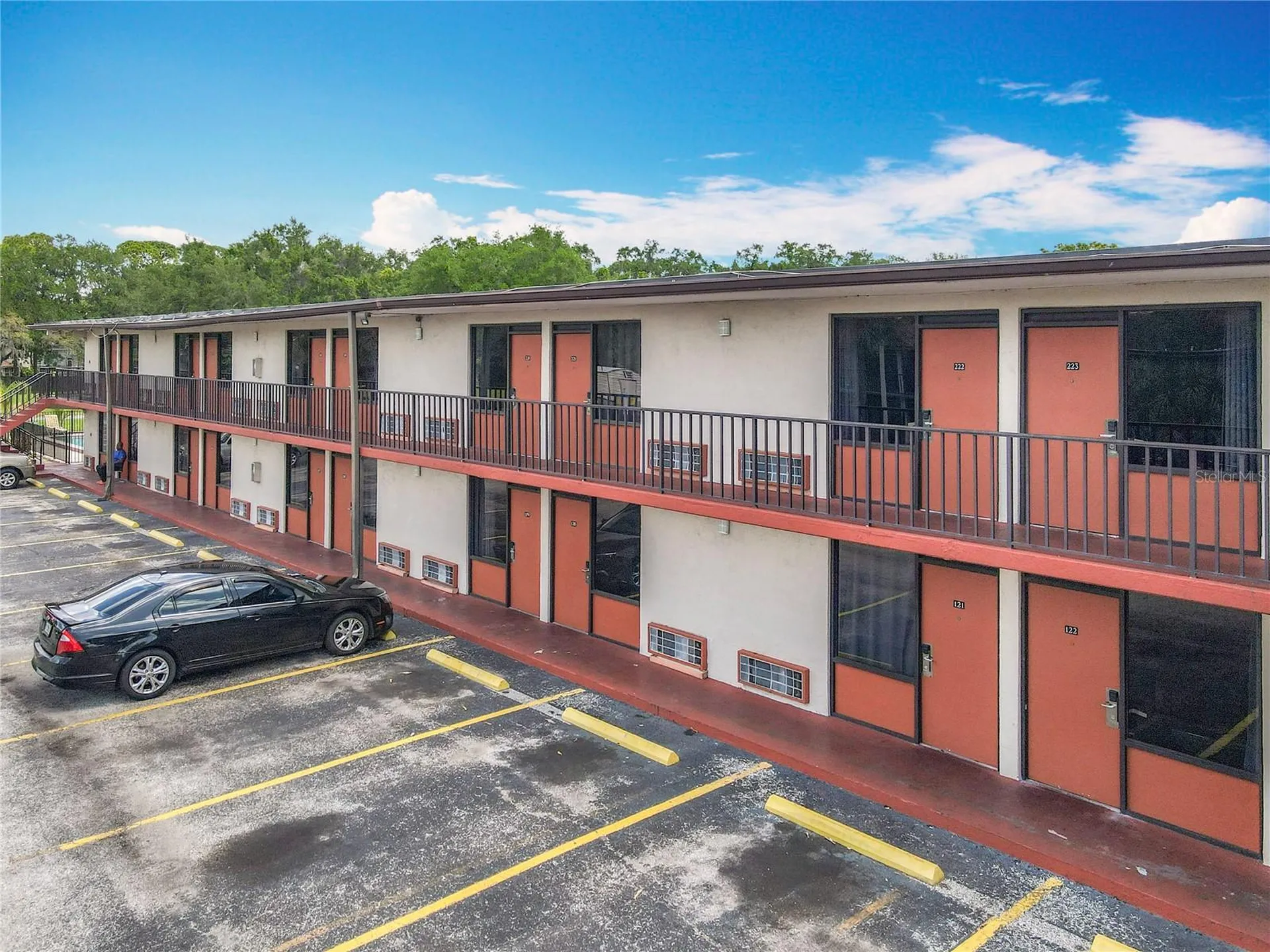 4121 W Vine Street Kissimmee FL 34741