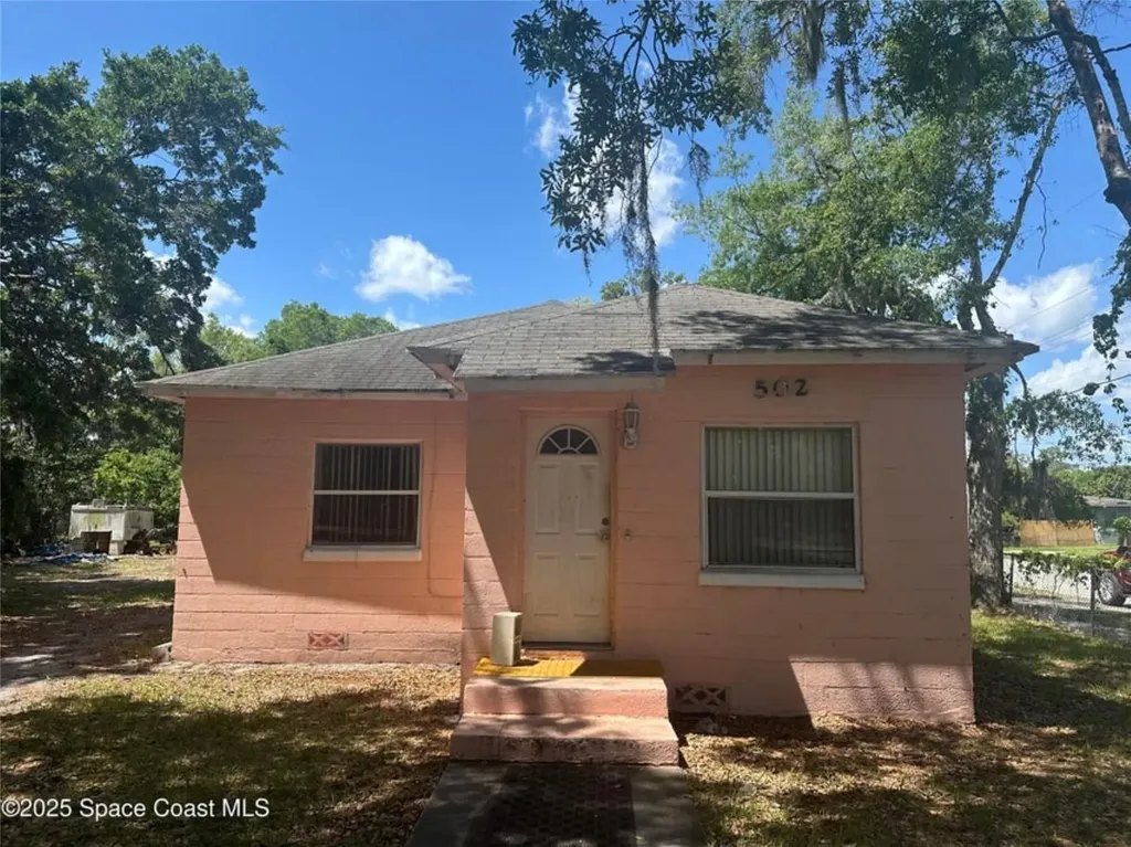 502 S Robbins Avenue Titusville FL 32796