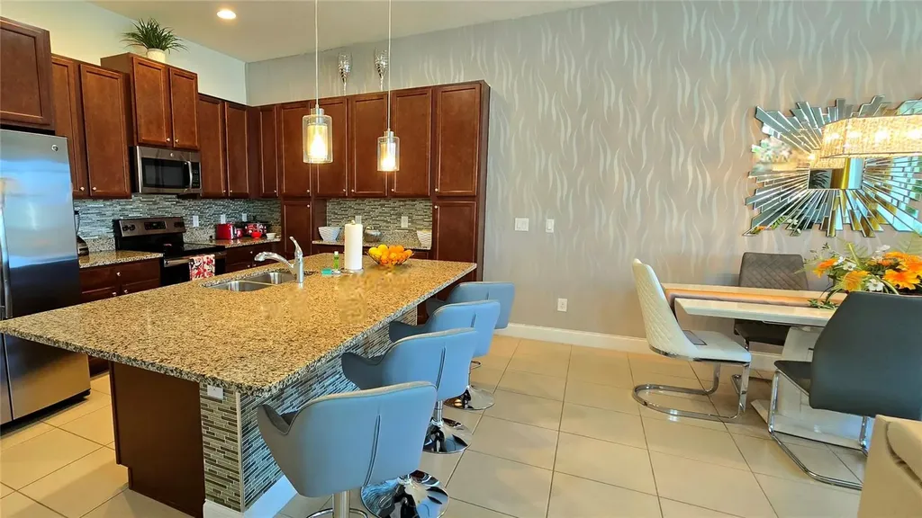 228 Captiva Drive Davenport FL 33896