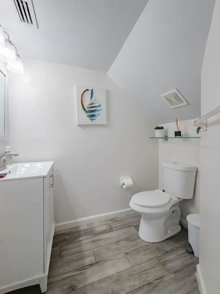 724 Kensington Lake Circle Brandon FL 33511