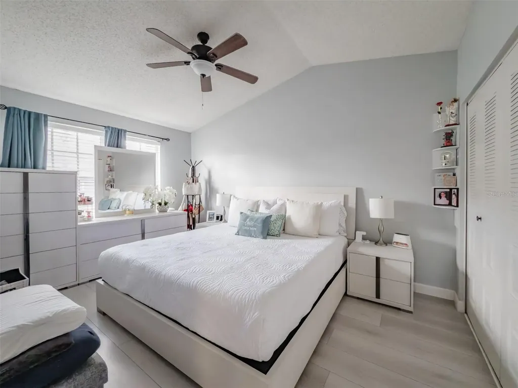 724 Kensington Lake Circle Brandon FL 33511