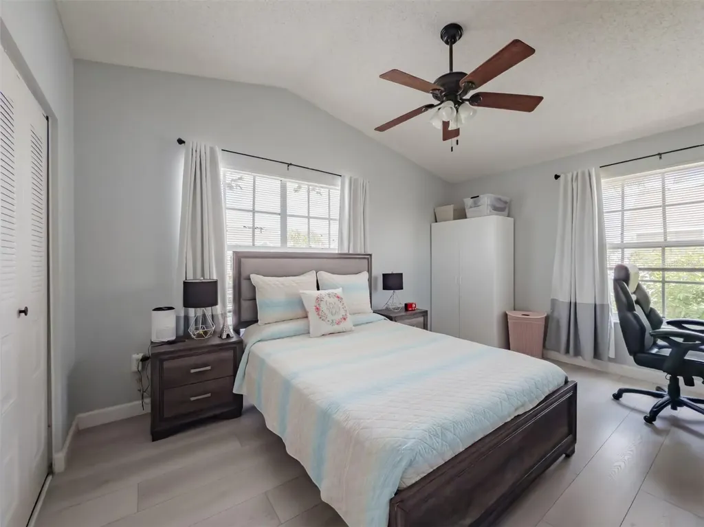 724 Kensington Lake Circle Brandon FL 33511