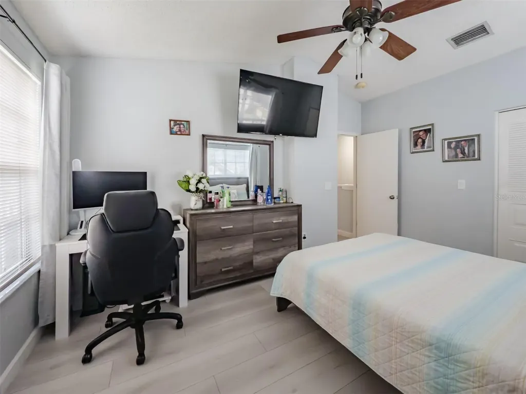 724 Kensington Lake Circle Brandon FL 33511
