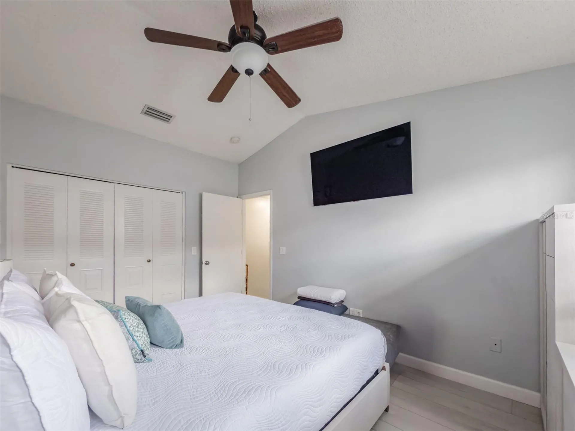 724 Kensington Lake Circle Brandon FL 33511