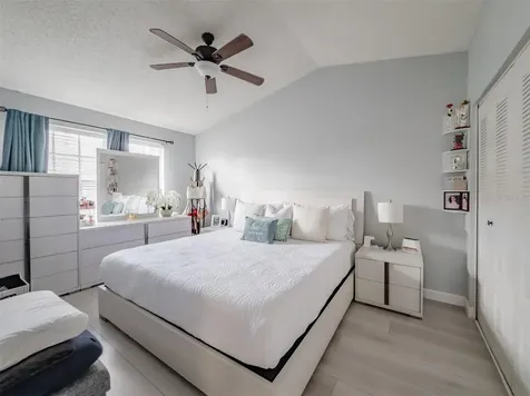 724 Kensington Lake Circle Brandon FL 33511