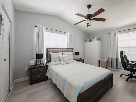 724 Kensington Lake Circle Brandon FL 33511