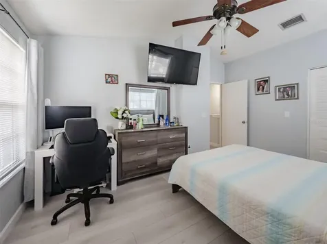 724 Kensington Lake Circle Brandon FL 33511
