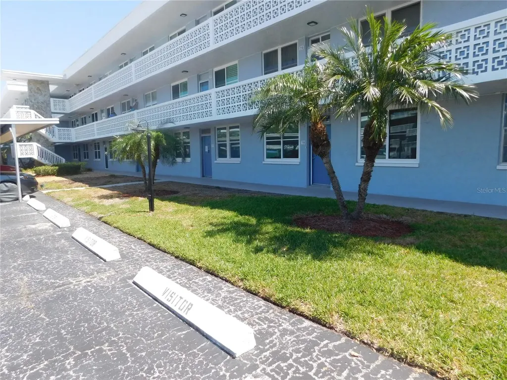 4715 Bay Street NE St Petersburg FL 33703