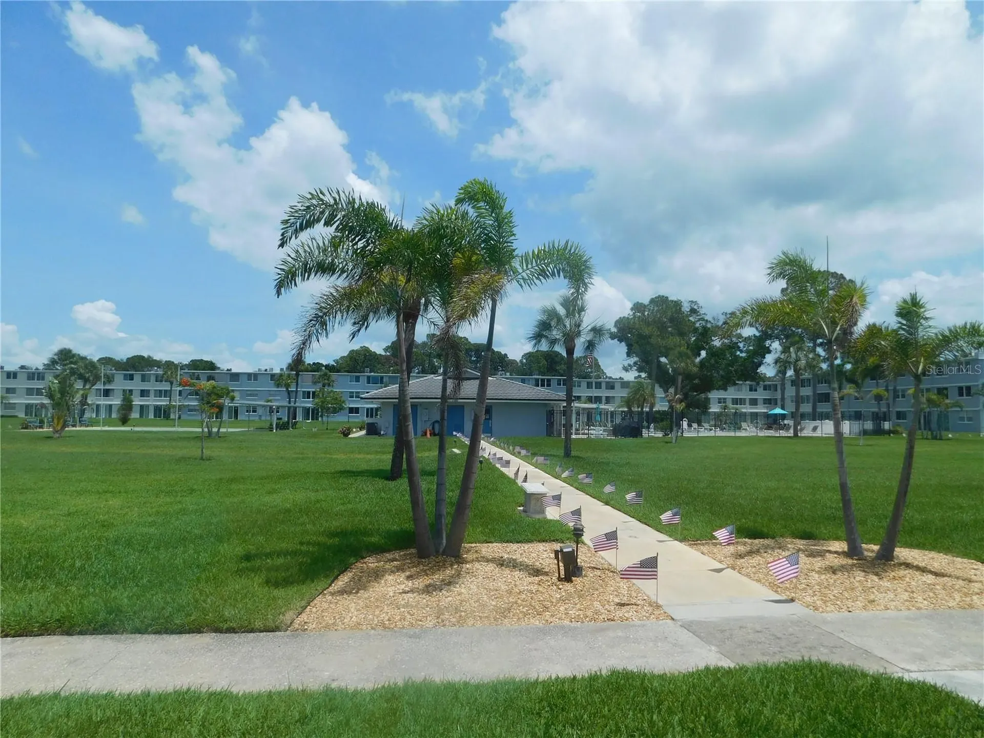 4715 Bay Street NE St Petersburg FL 33703