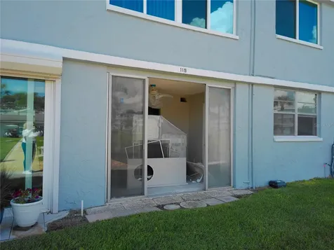 4715 Bay Street NE St Petersburg FL 33703
