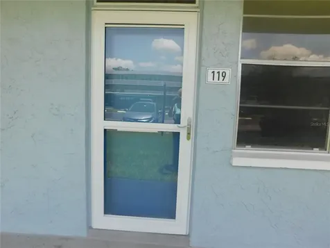 4715 Bay Street NE St Petersburg FL 33703
