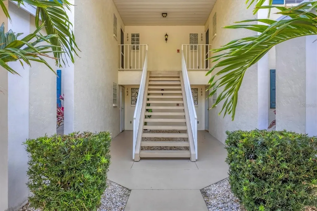 809 Montrose Drive Venice FL 34293