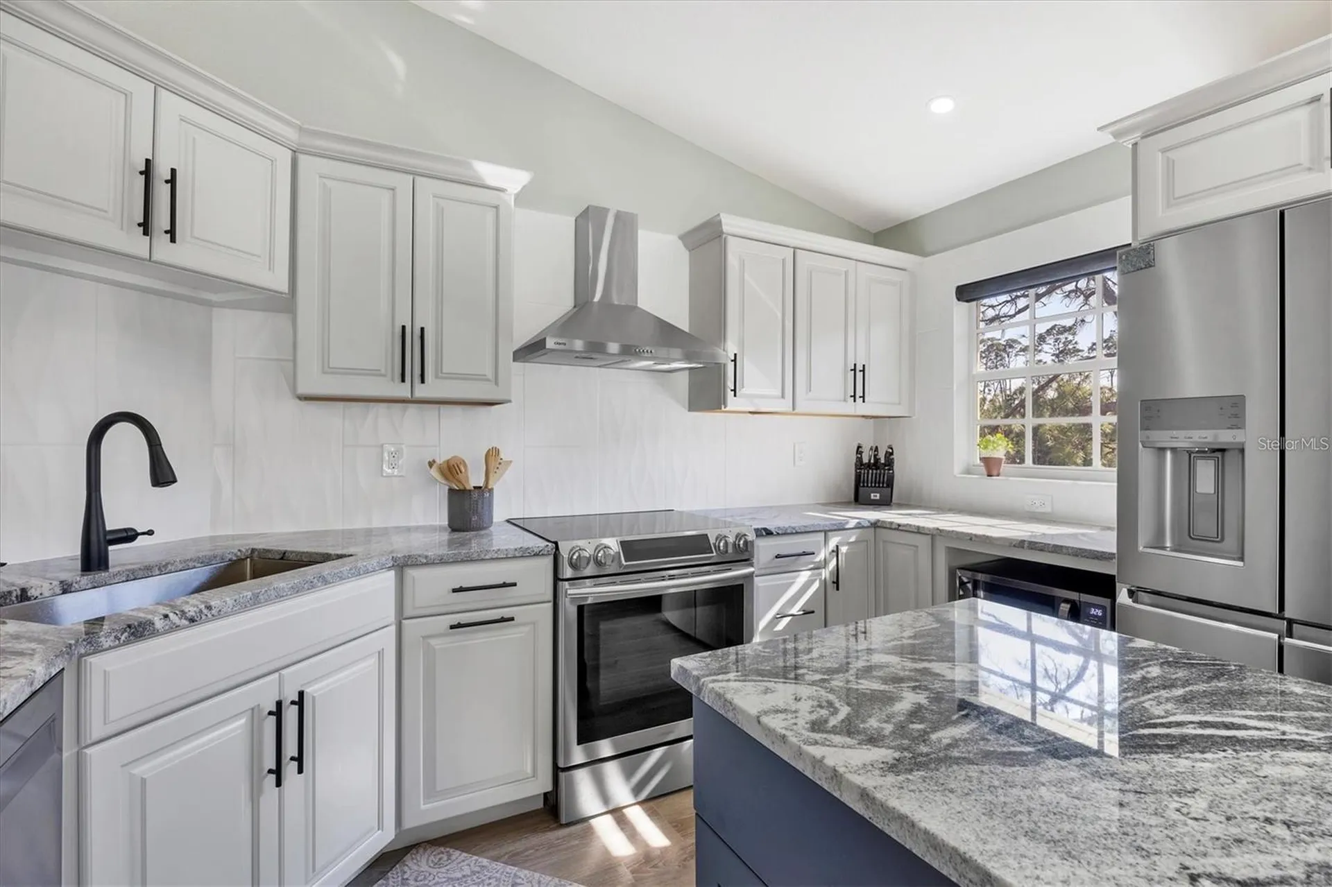 809 Montrose Drive Venice FL 34293