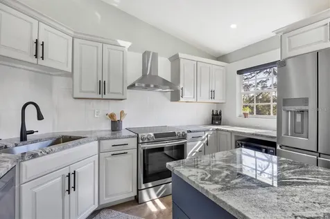 809 Montrose Drive Venice FL 34293