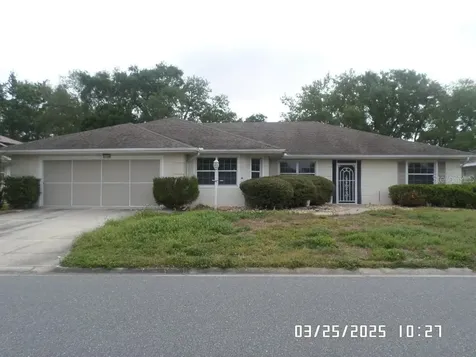 21708 Royal Street Georges Lane Leesburg FL 34748