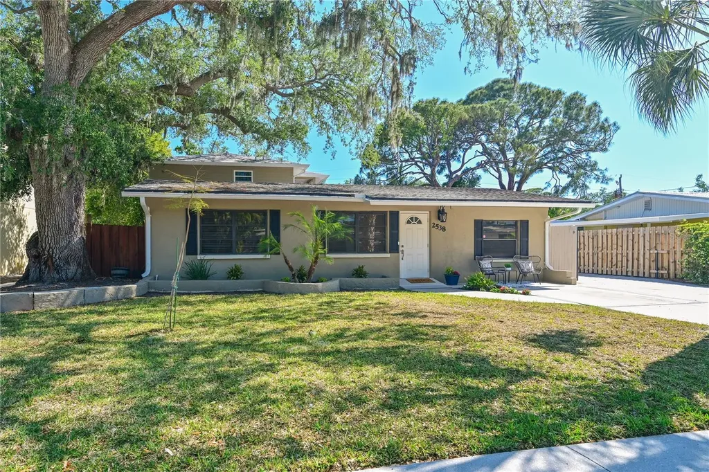 2538 Floyd Street Sarasota FL 34239