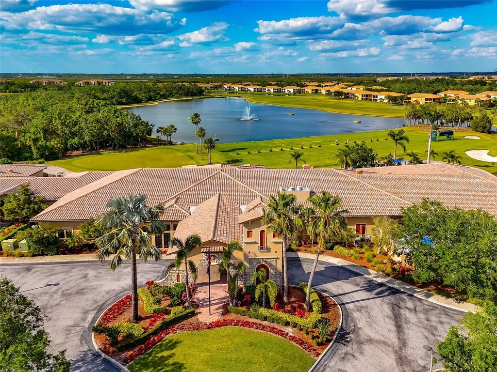 6524 Willowshire Way Bradenton FL 34212