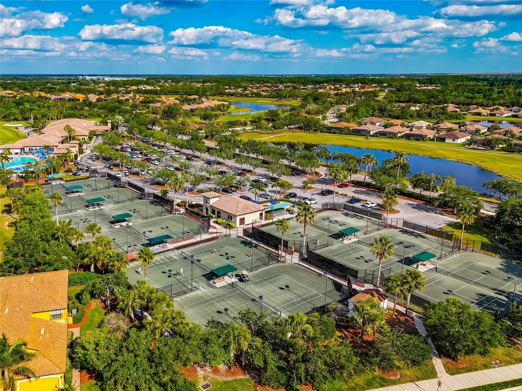6524 Willowshire Way Bradenton FL 34212