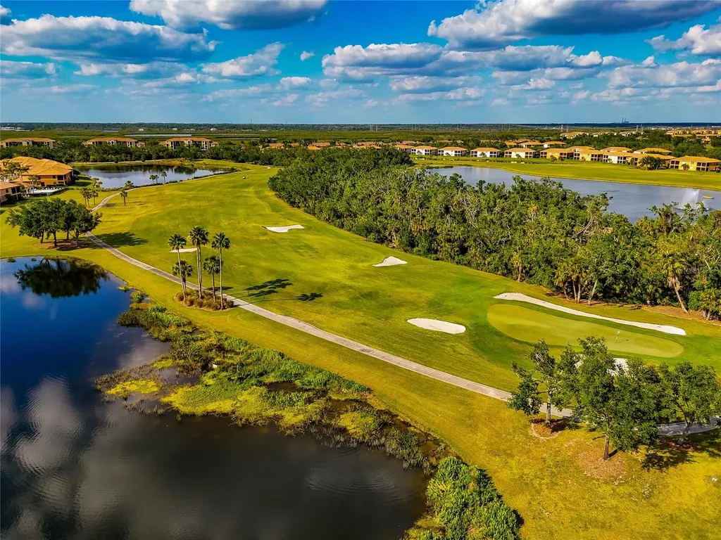 6524 Willowshire Way Bradenton FL 34212