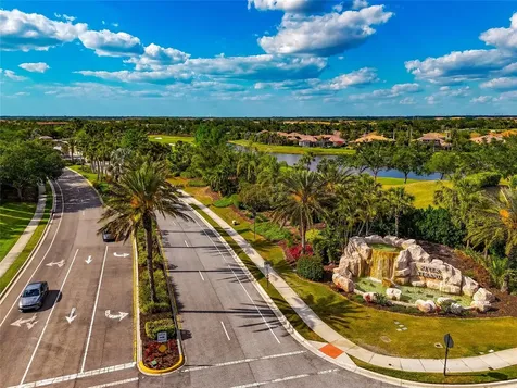 6524 Willowshire Way Bradenton FL 34212