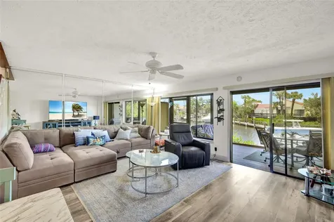 25188 Marion Avenue Punta Gorda FL 33950