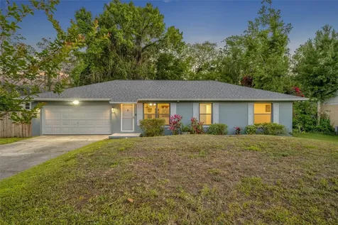 275 W 4th Street Chuluota FL 32766
