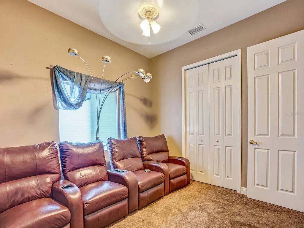 1112 NW 9th Avenue Cape Coral FL 33993