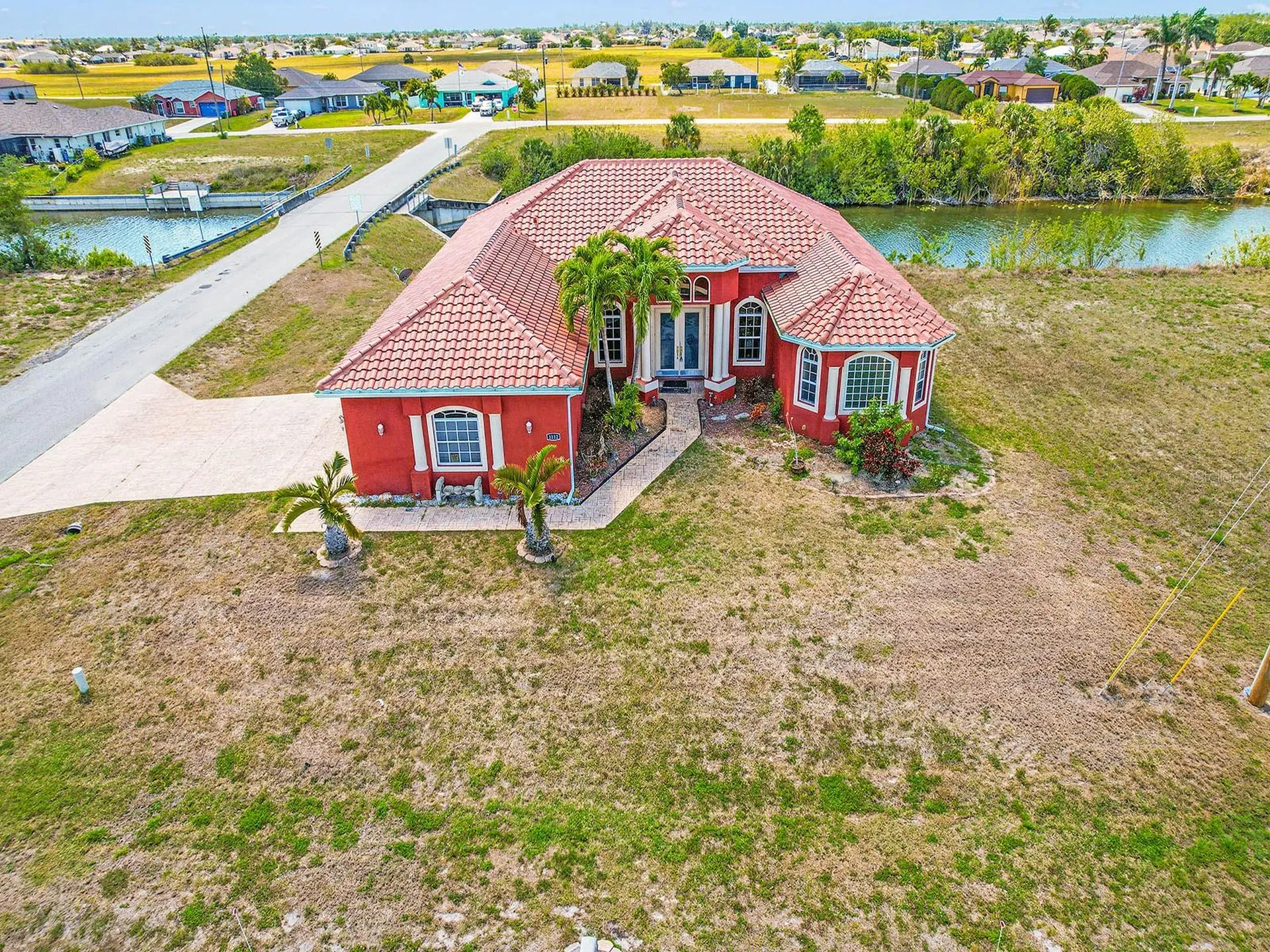 1112 NW 9th Avenue Cape Coral FL 33993