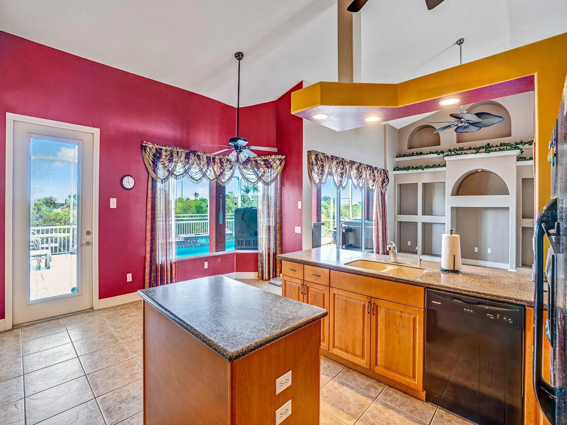 1112 NW 9th Avenue Cape Coral FL 33993