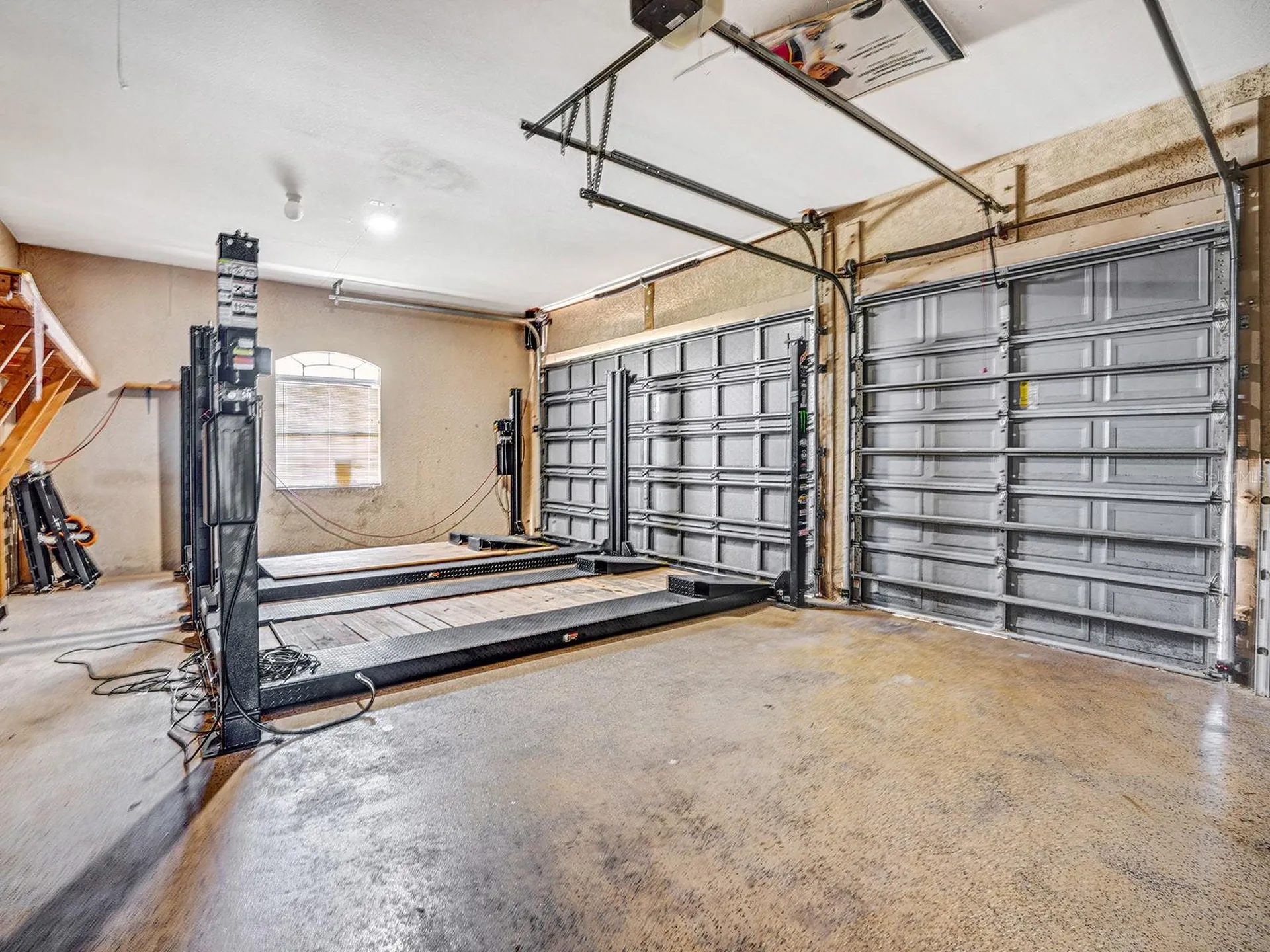 1112 NW 9th Avenue Cape Coral FL 33993