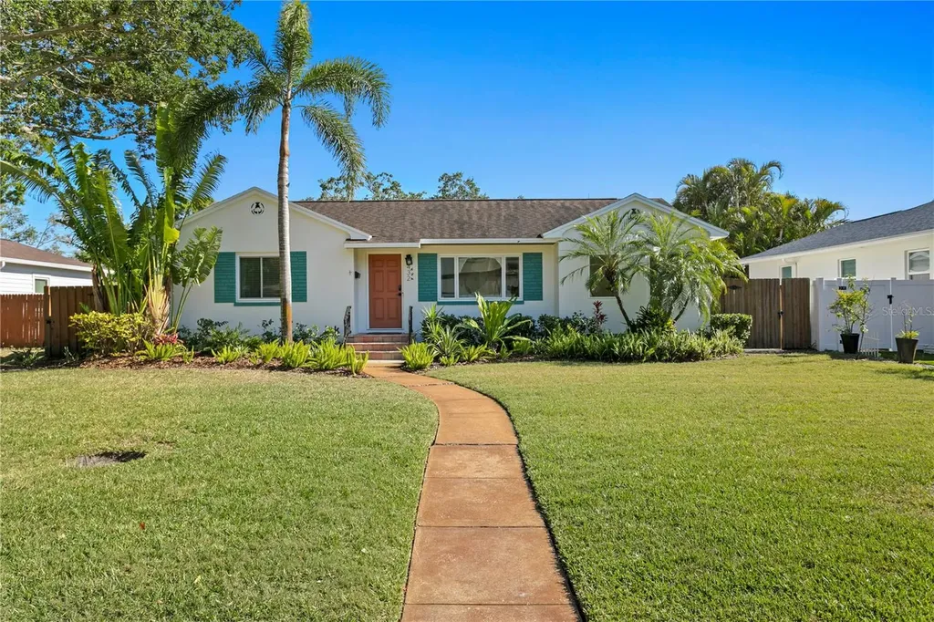 432 39th Avenue NE St Petersburg FL 33703
