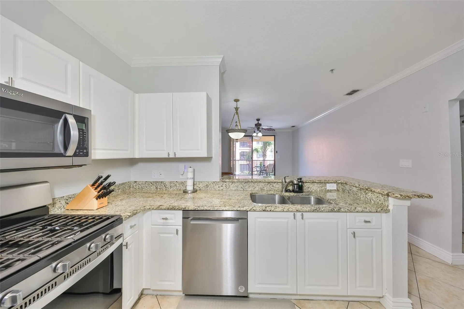 2739 Via Capri Clearwater FL 33764