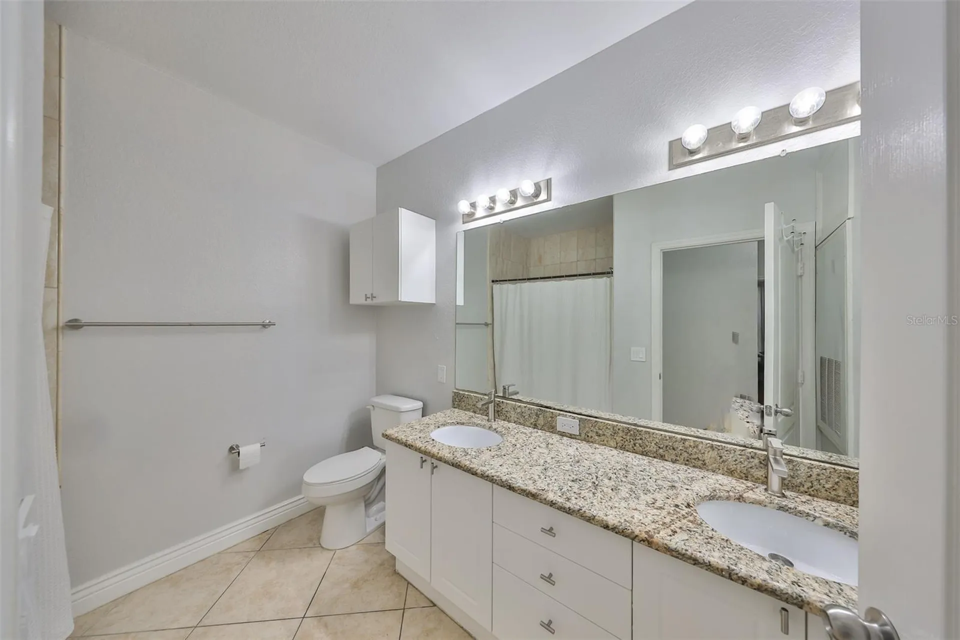 2739 Via Capri Clearwater FL 33764
