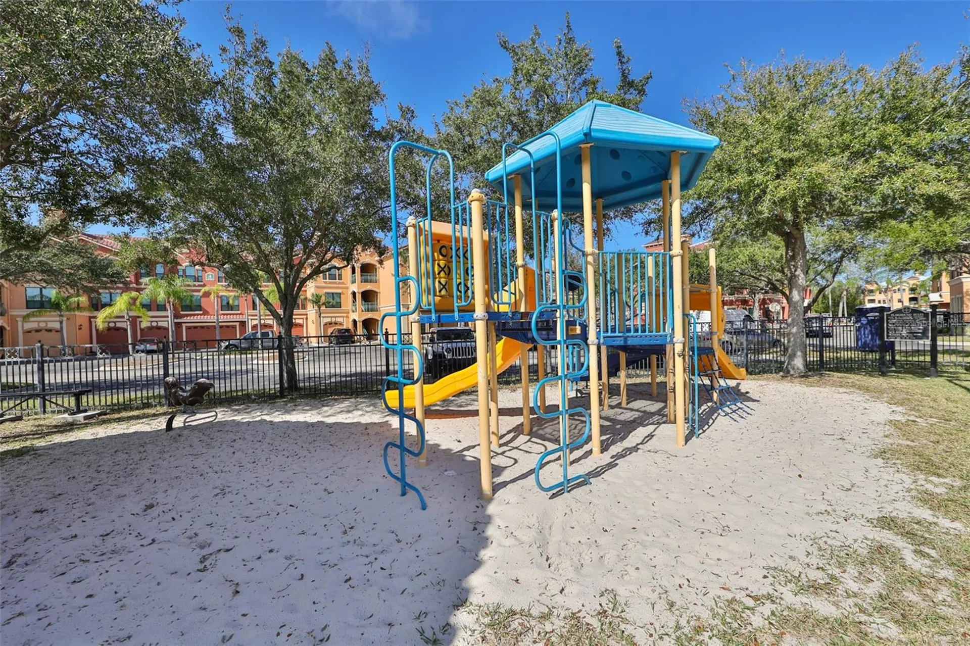 2739 Via Capri Clearwater FL 33764