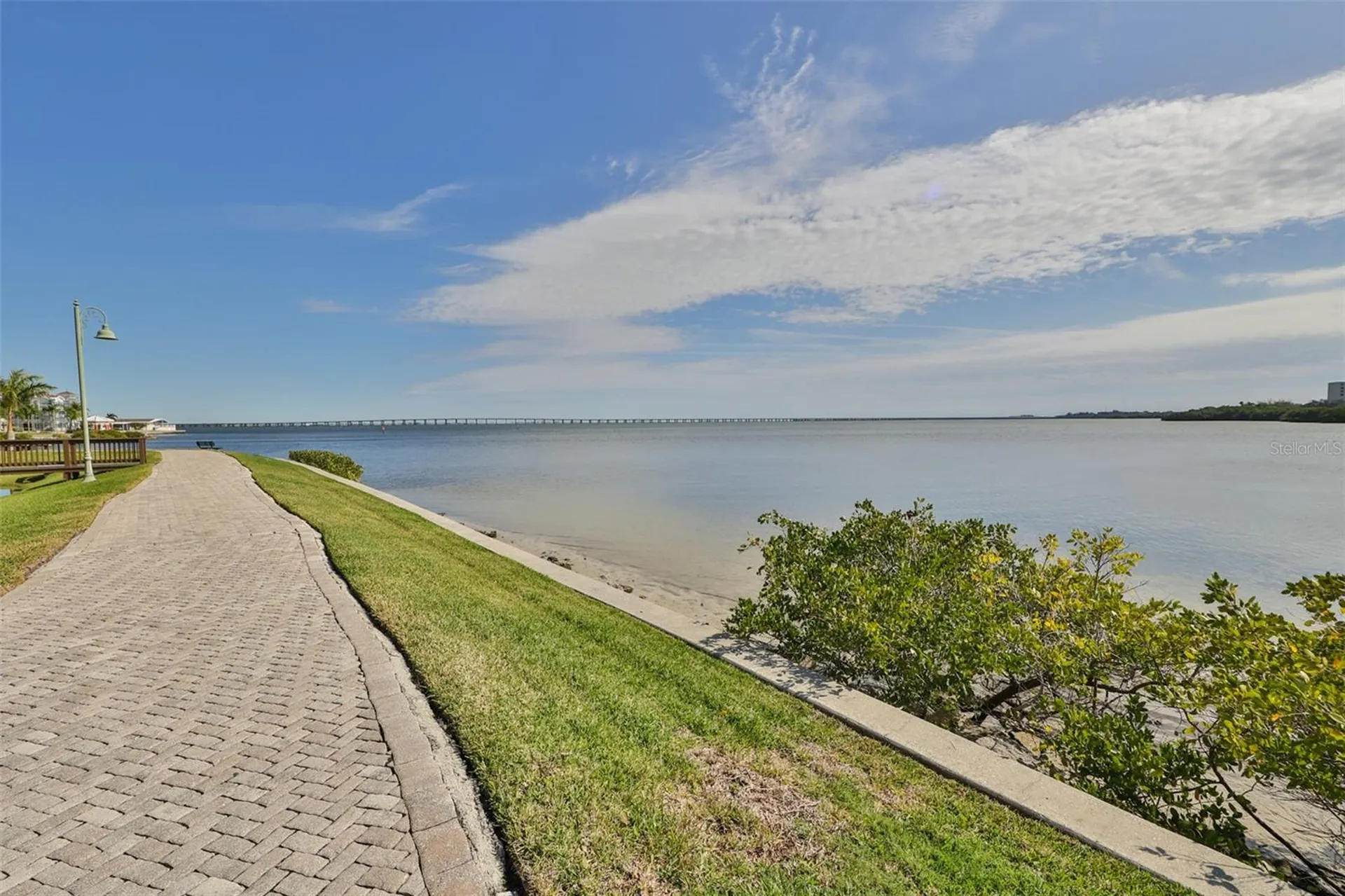 2739 Via Capri Clearwater FL 33764