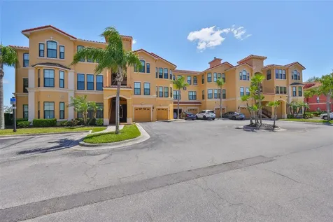 2739 Via Capri Clearwater FL 33764
