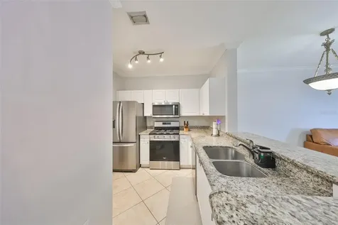 2739 Via Capri Clearwater FL 33764
