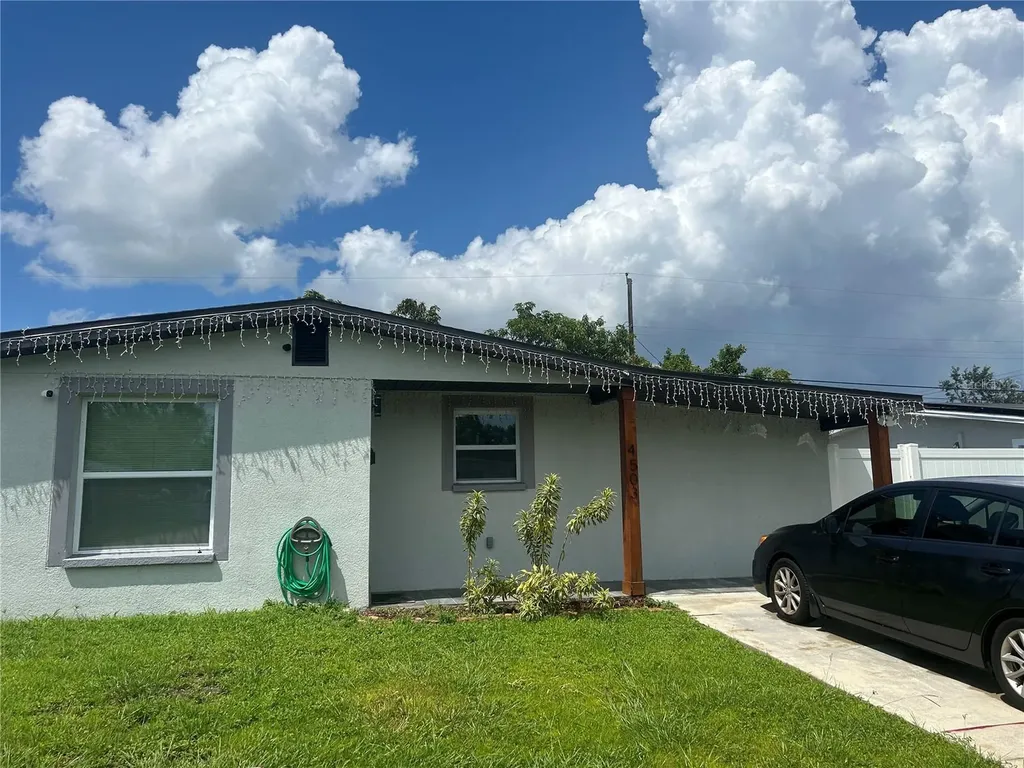 4503 W Minnehaha Street Tampa FL 33614