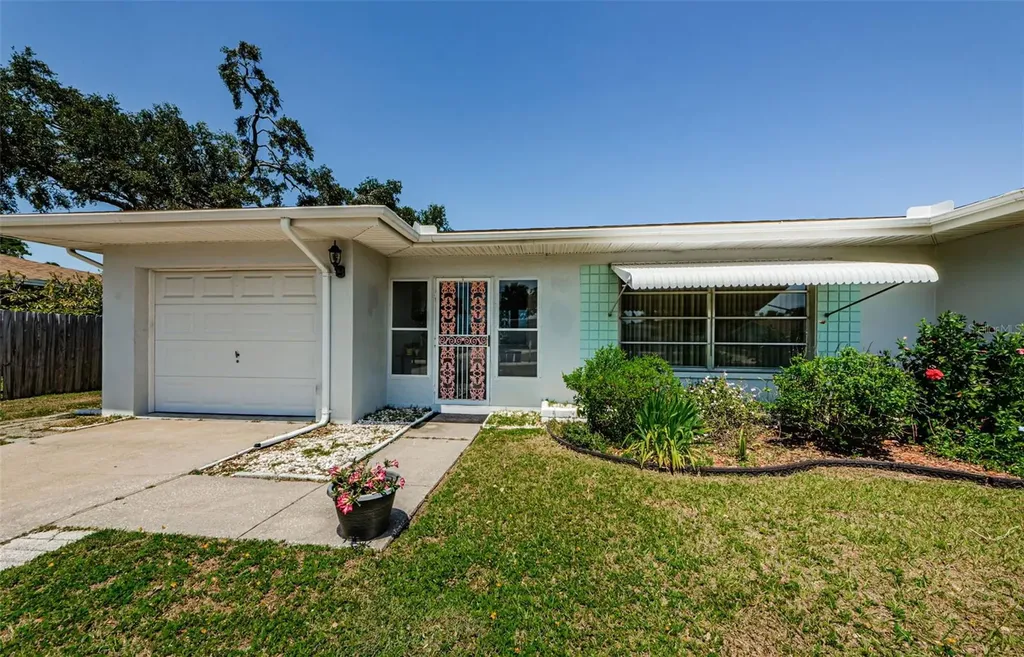 1524 Lemon Street Clearwater FL 33756