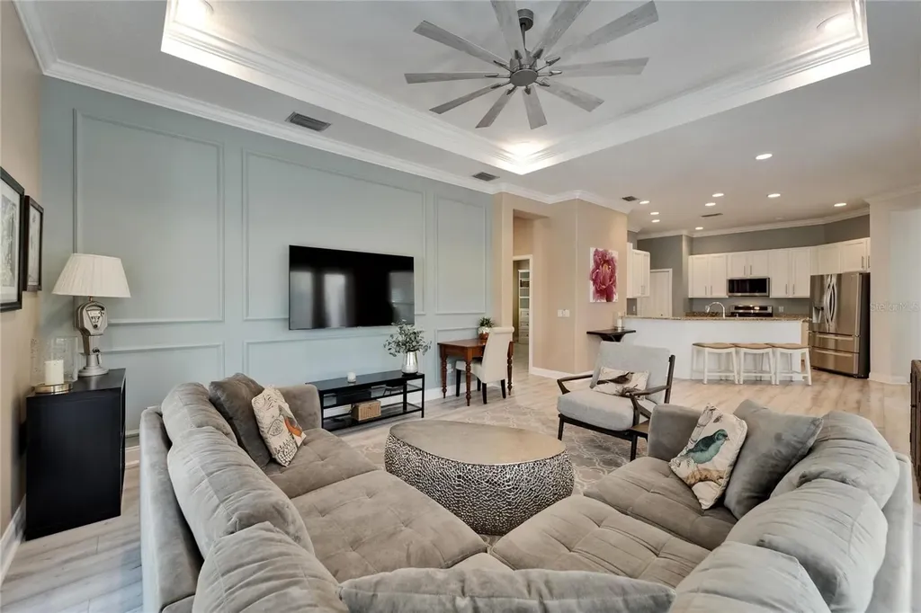 426 Islebay Drive Apollo Beach FL 33572