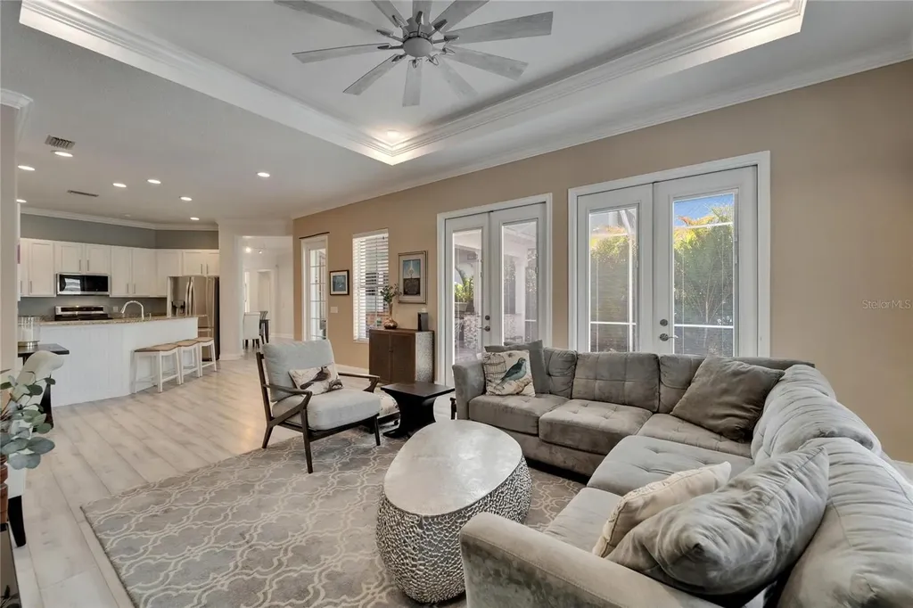 426 Islebay Drive Apollo Beach FL 33572