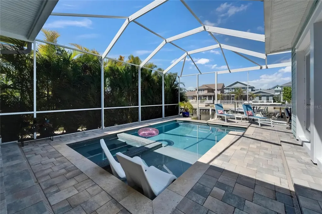 426 Islebay Drive Apollo Beach FL 33572