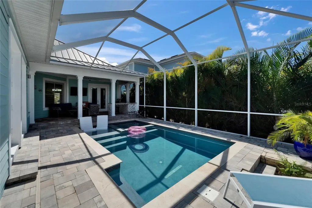 426 Islebay Drive Apollo Beach FL 33572