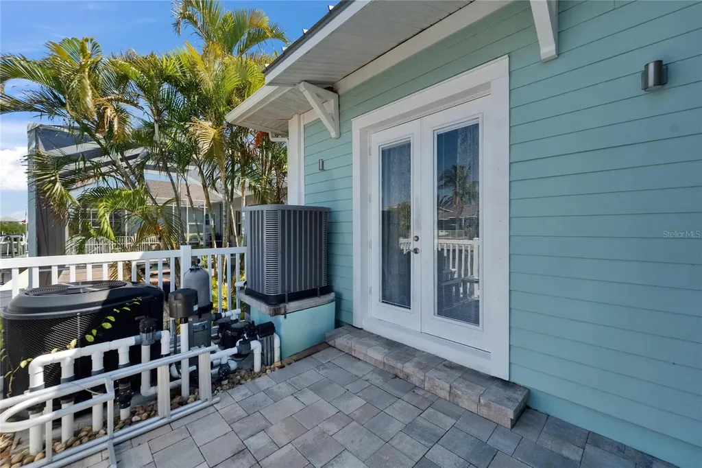 426 Islebay Drive Apollo Beach FL 33572